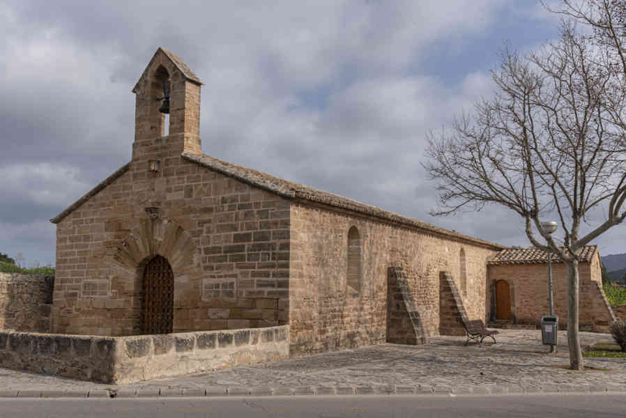 Mallorca - Alcúdia 25 - iglesia de Santa Anna.jpg